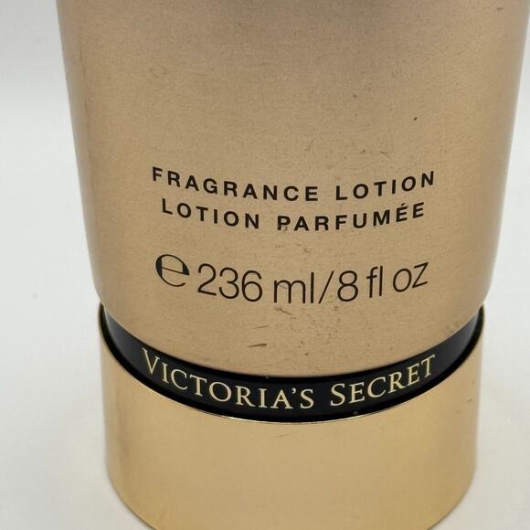 NWOB Victoria's Secret Velvet Petals Fragrance Body Lotion 236 ml / 8oz Parfumee - Picture 3 of 6